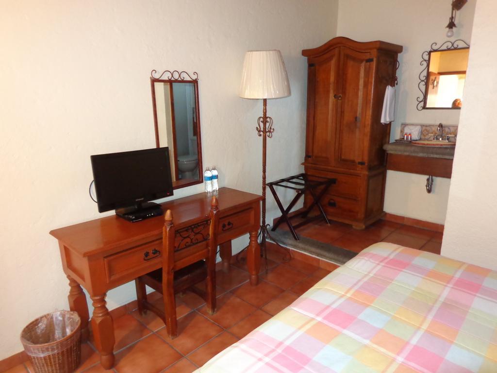 Hotel Antigua Posada Cuernavaca Exteriör bild