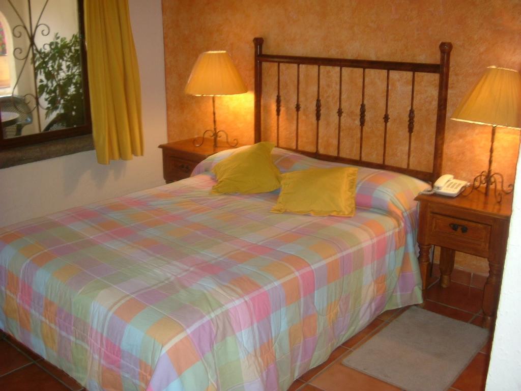 Hotel Antigua Posada Cuernavaca Exteriör bild