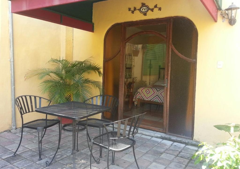 Hotel Antigua Posada Cuernavaca Exteriör bild