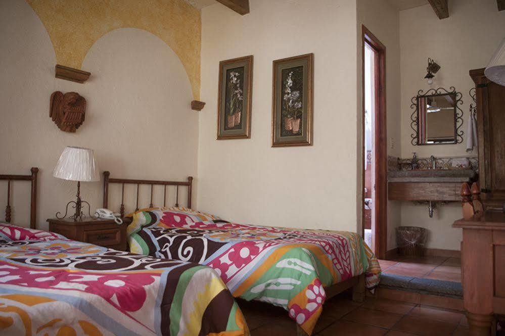 Hotel Antigua Posada Cuernavaca Exteriör bild