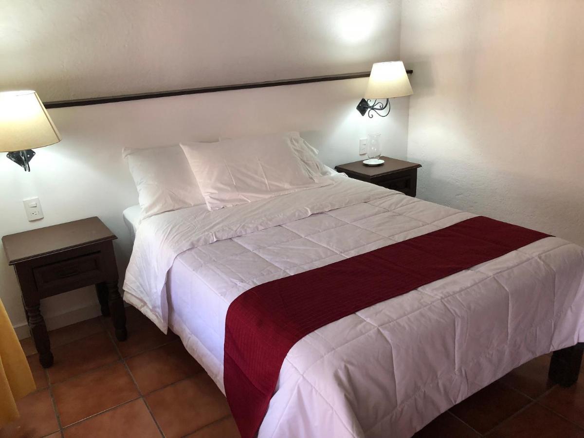 Hotel Antigua Posada Cuernavaca Exteriör bild